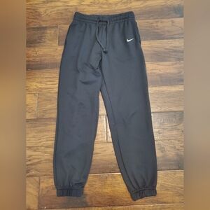 Nike therma-fit joggers, size XS